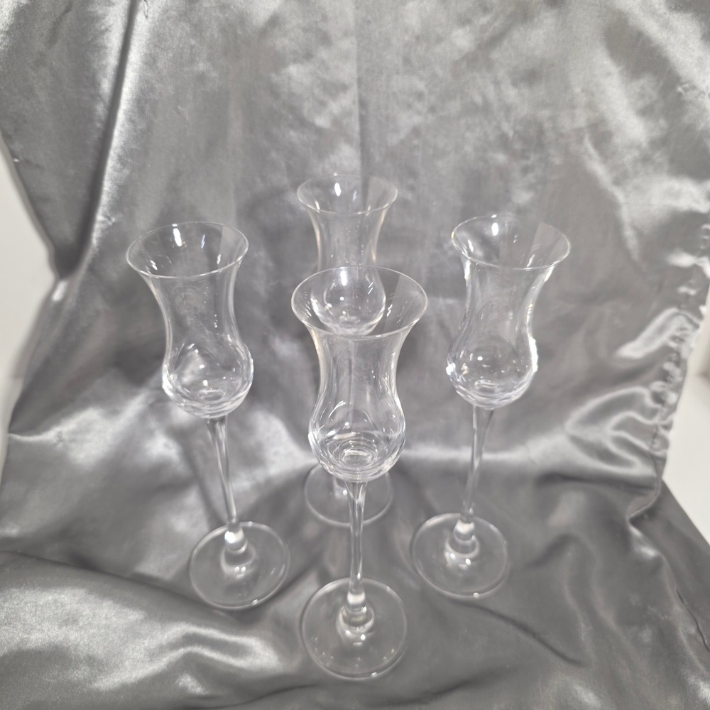 Set of 4 Clear Glass Grappa Liqueur Stemware Tulip Shape 7.5 Inch Tall